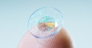 The Technology of Contact Lenses